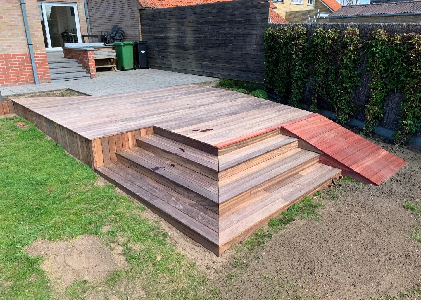 Houten terras in hardhout Stijn Lycke